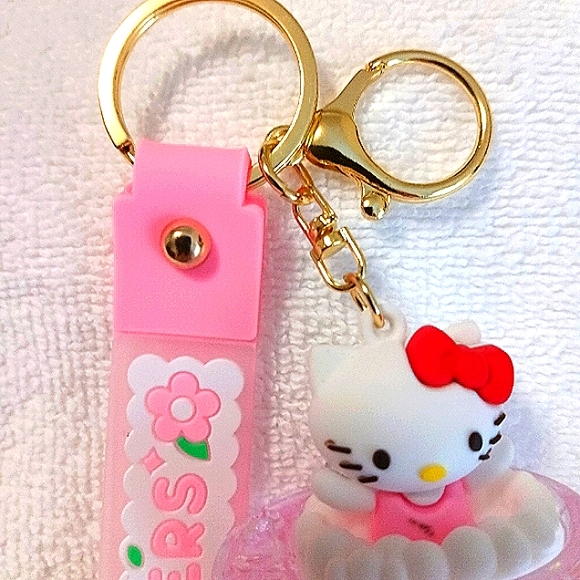 Hello Kitty Key chain Wristlet  Design Bathtub Bubbles New - Picture 2 of 7